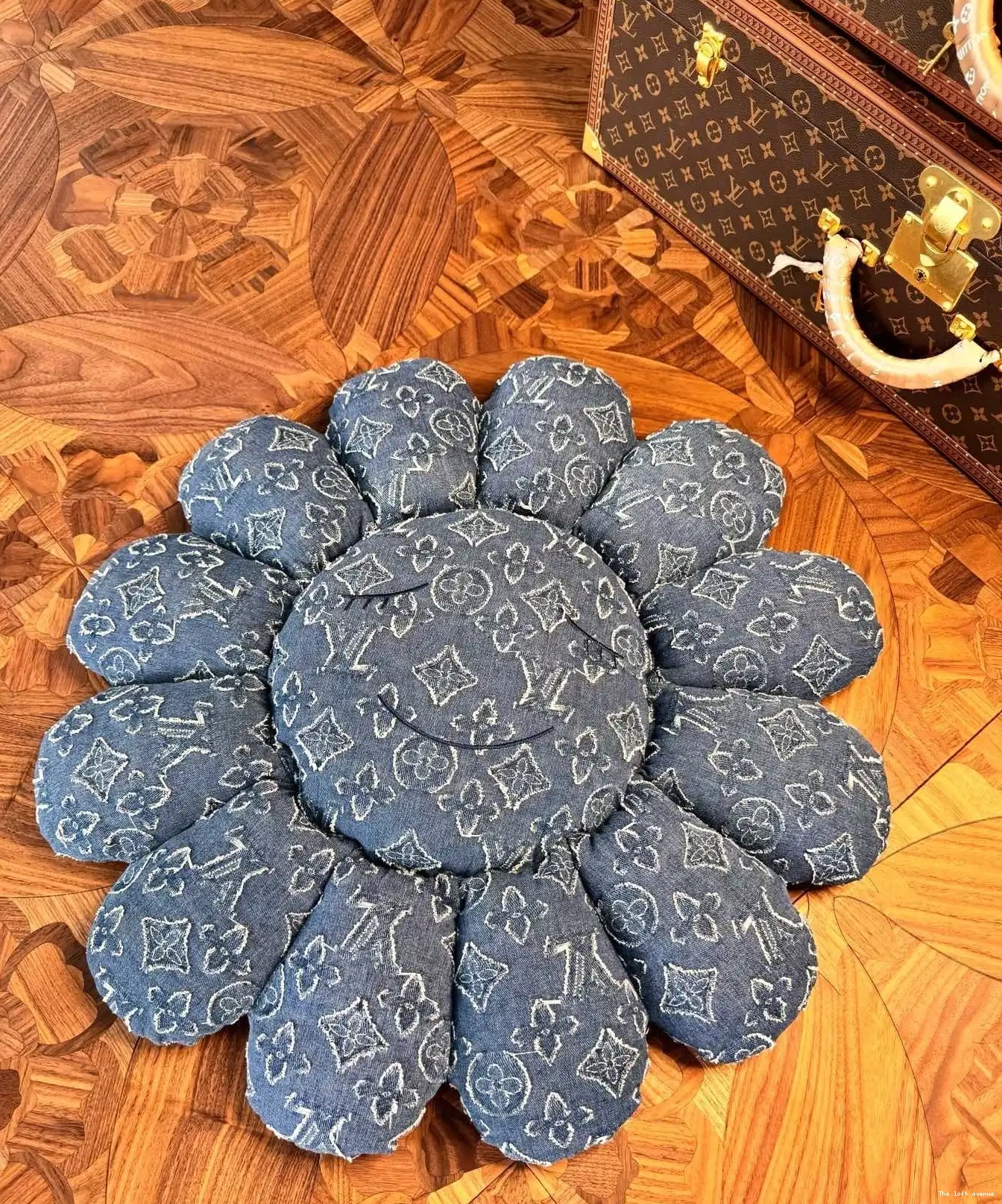 LV CUSTOM PLUSH FLOWER MURAKAMI 0704